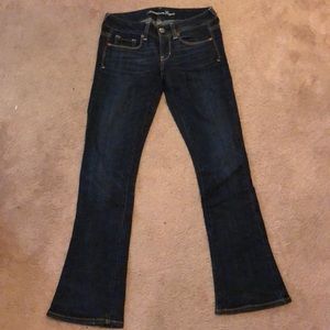 American Eagle Skinny Kick jeans (size 2)
